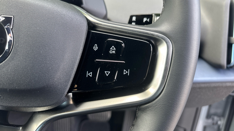 Volvo EX30 200kW SM Extended Range Plus 69kWh 5dr Auto Electric Estate